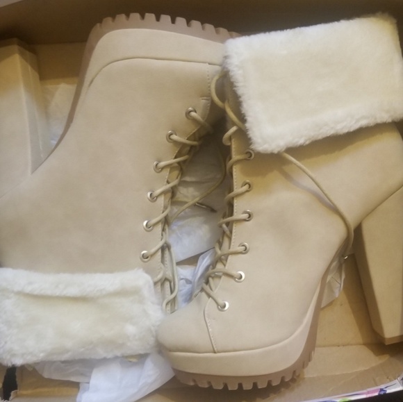 Shoes - CHUNCKY HEEL BOOTS